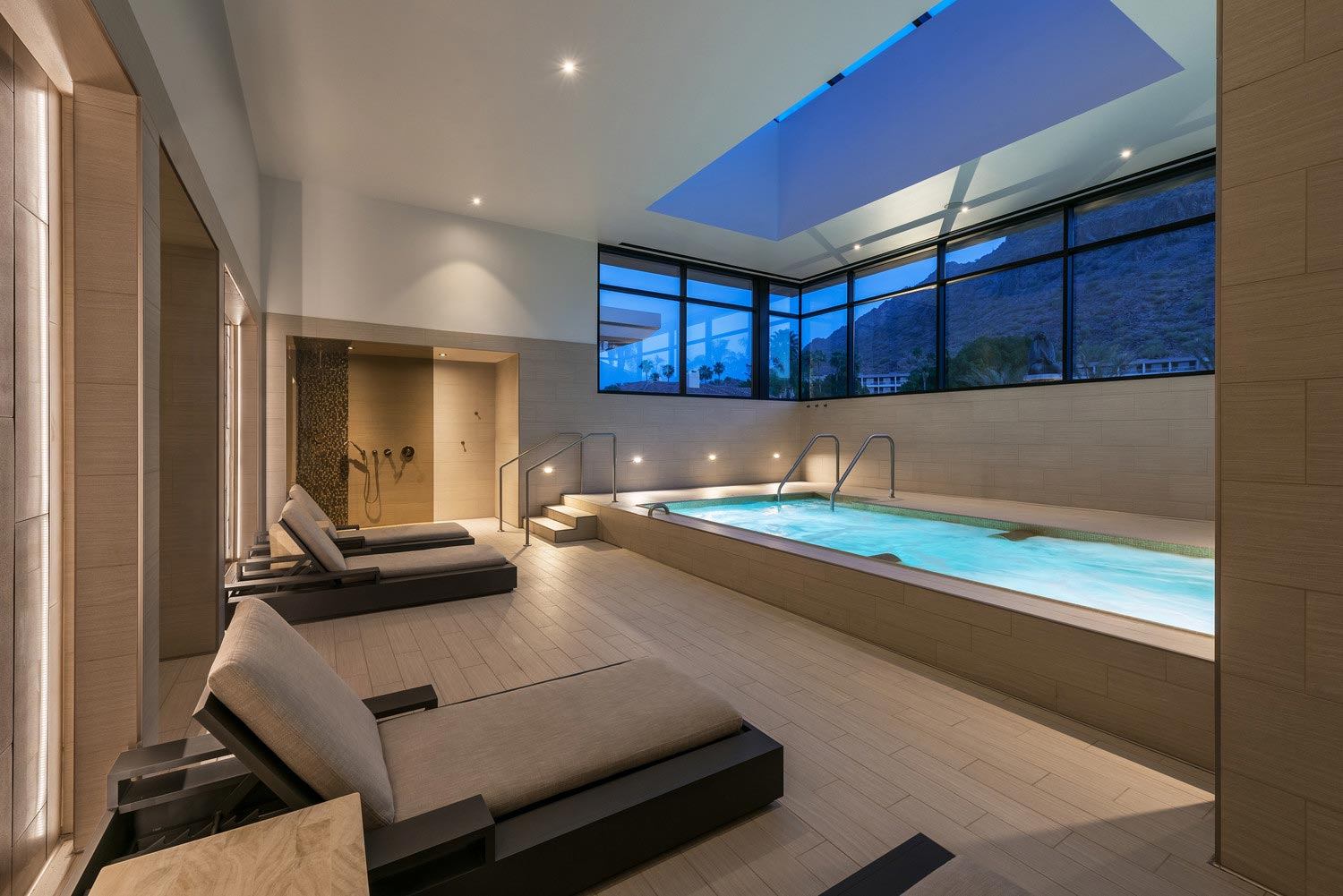 The Phoenician Spa Pool